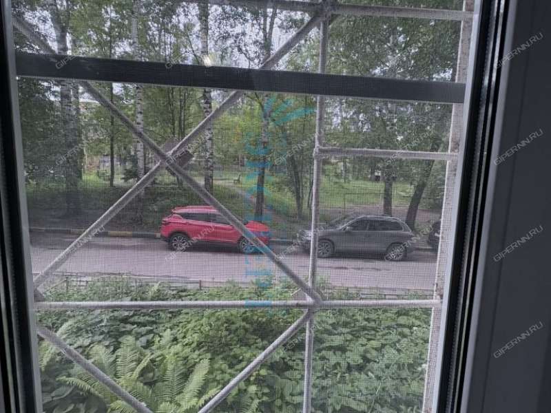 трёхкомнатная квартира на улице Маршала Малиновского дом 10