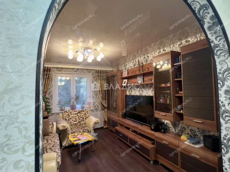трёхкомнатная квартира на улице Шаляпина дом 20