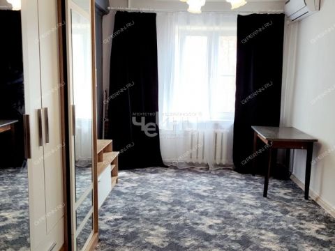 1-komnatnaya-ul-oktyabrskoy-revolyucii-d-56 фото