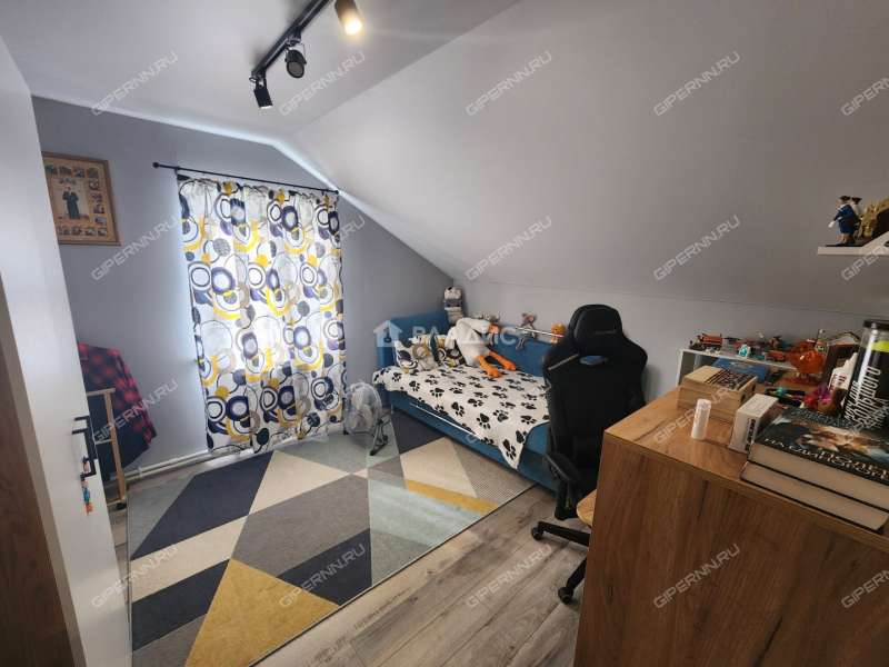 дом на улице Островского рабочий посёлок Горбатовка