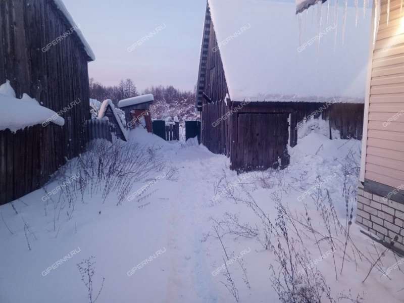 дом на Заречной улице село Ломовка