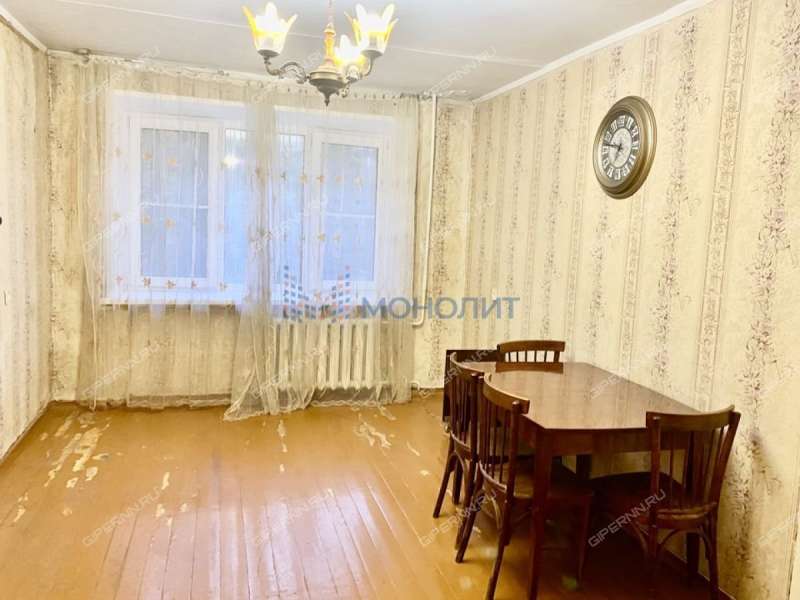 трёхкомнатная квартира на улице Шаляпина дом 15