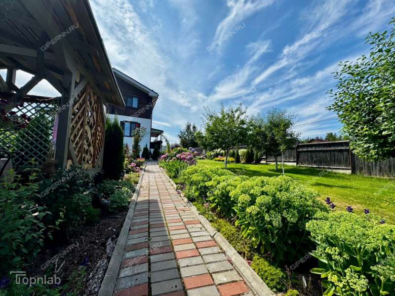 коттедж на Восточной улице село Великий Враг