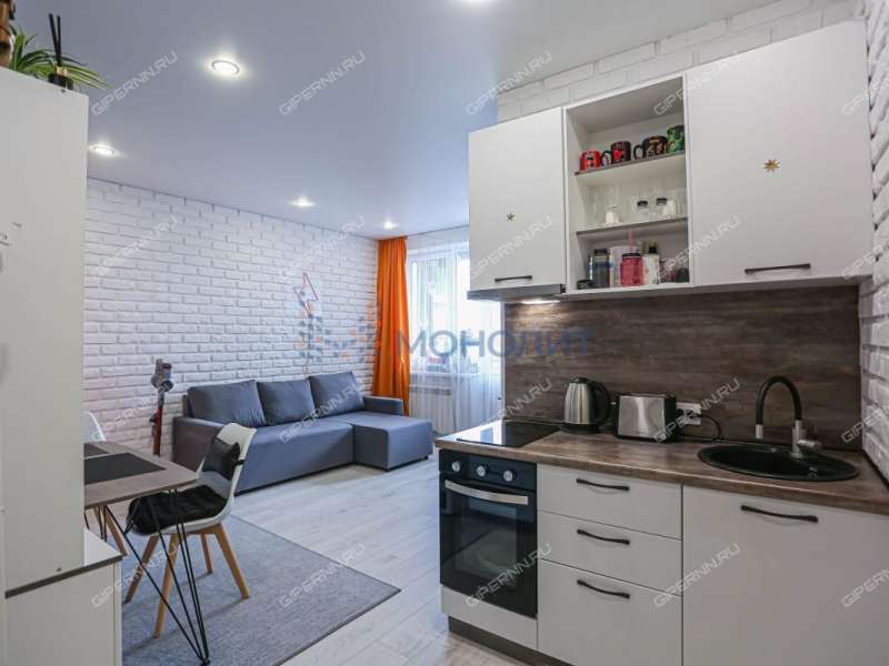 квартира-студия на улице Родионова дом 202/1