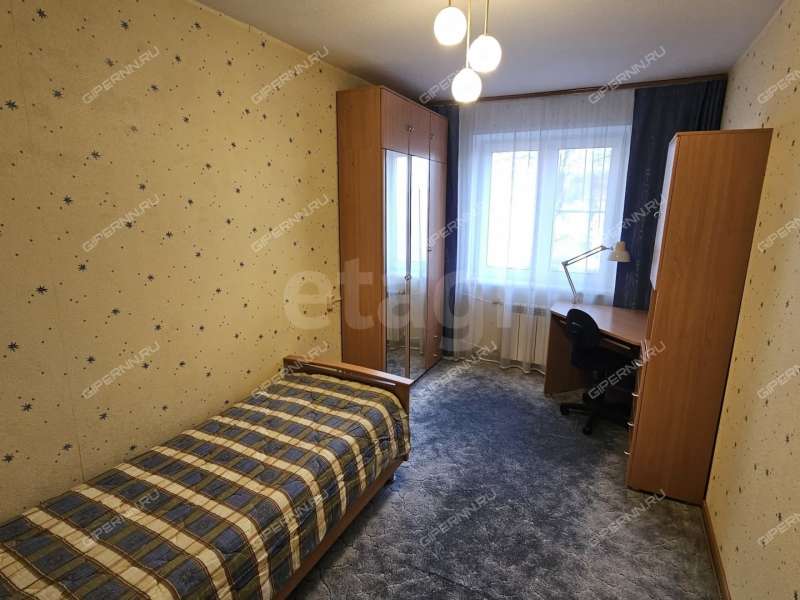 трёхкомнатная квартира на Подворной улице дом 1