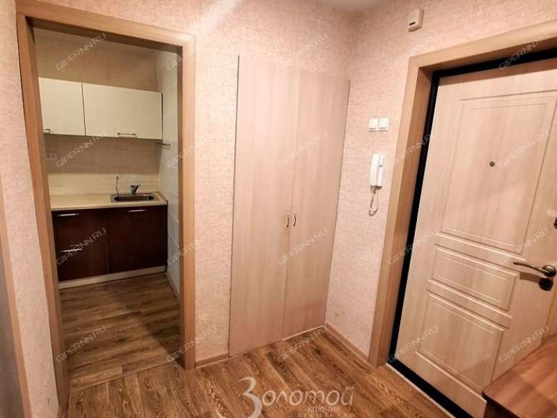 однокомнатная квартира на улице Коминтерна дом 18