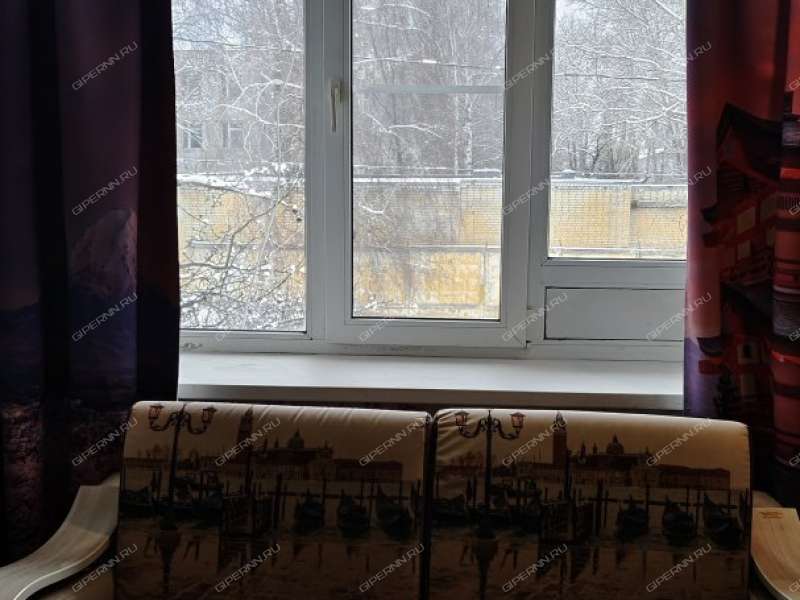 трёхкомнатная квартира на Красносормовской улице дом 16