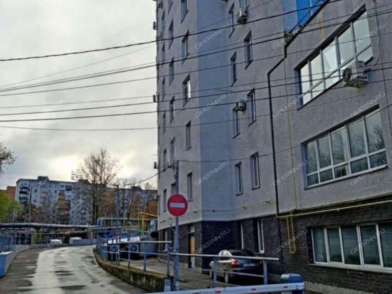 гараж на Грузинской улице
