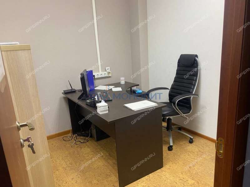 помещение под офис на улице Максима Горького