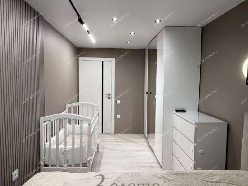 трёхкомнатная квартира на улице Адмирала Макарова дом 5 к2