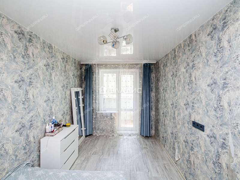 трёхкомнатная квартира на Комсомольской улице дом 19