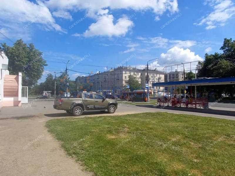 однокомнатная квартира на проспекте Кирова дом 1