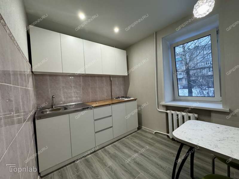 однокомнатная квартира на Зелёной улице дом 5а город Кстово