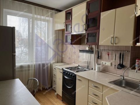 2-komnatnaya-ul-marshala-malinovskogo-d-2 фото