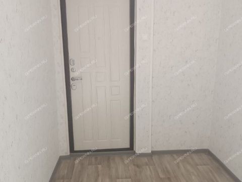 1-komnatnaya-ul-yuliusa-fuchika-d-37 фото