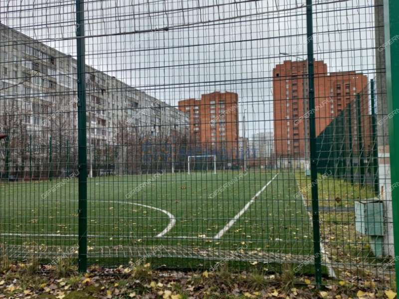 трёхкомнатная квартира на улице Строкина дом 5