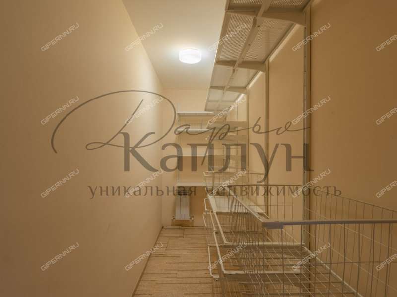 четырёхкомнатная квартира на улице Тимирязева дом 43