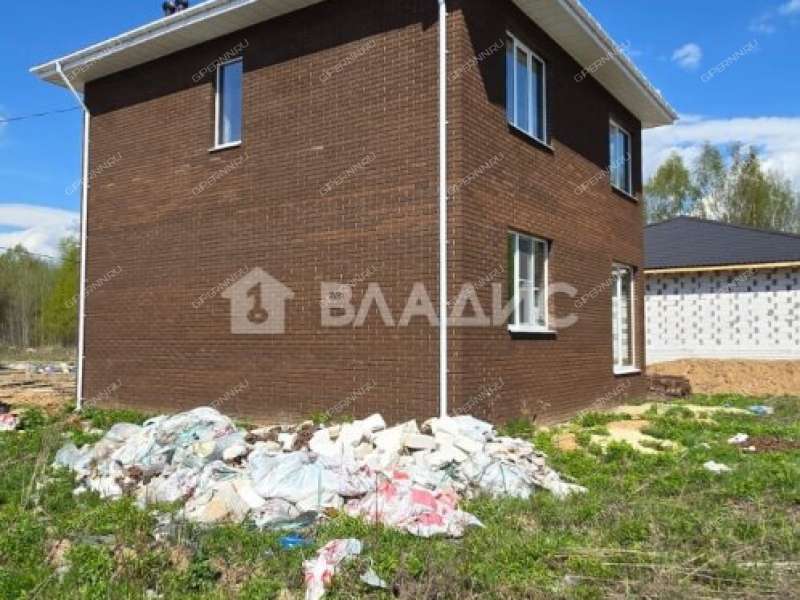 дом на улице Героя Бадина деревня Оманово