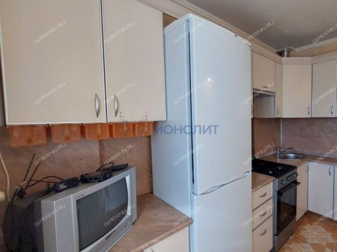 1-komnatnaya-ul-izhorskaya-d-48-k1 фото