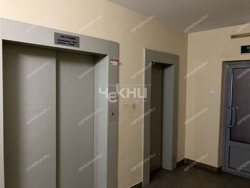 однокомнатная квартира на Бурнаковской улице дом 93
